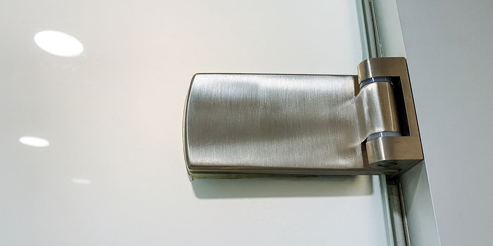 What are Glass Door Hinges?